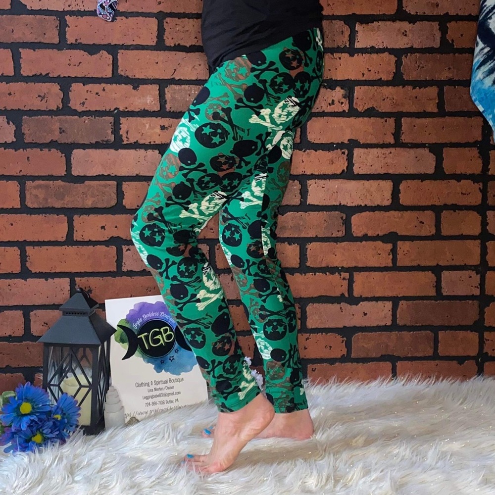 Skull ☠️ printed leggings